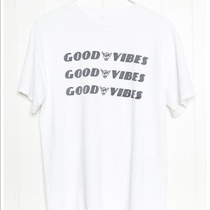 Brandy Melville good vibes tee shirt